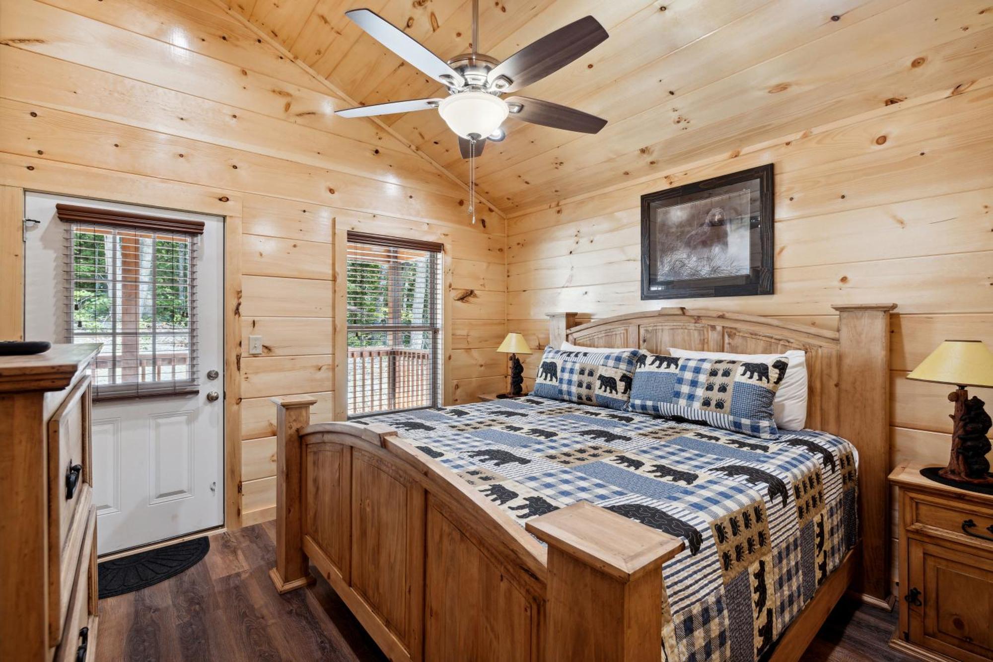 The 3 Bears Is A Newly Built 3 Bedroom Cabin Only 3 Minutes From The Parkway! Pigeon Forge Exteriér fotografie